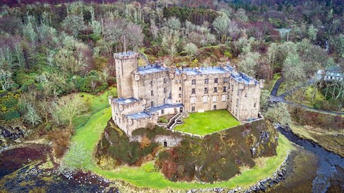 Photo of 
Dunvegan Castle, Scotland